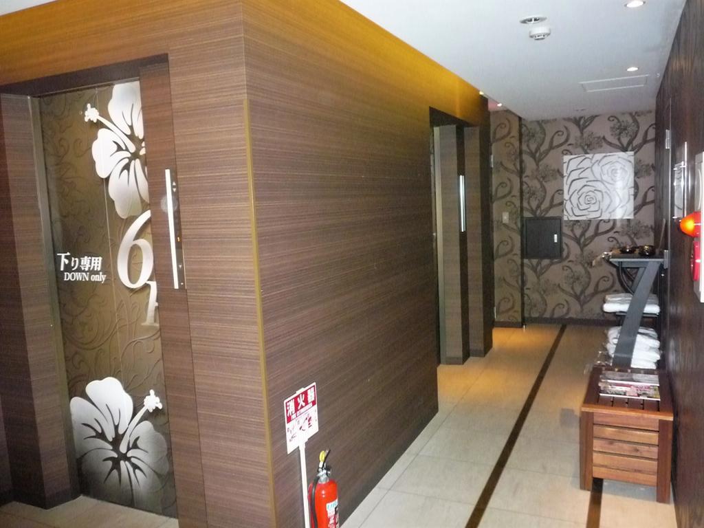 Hotel Lei (Adults Only) Funabashi Exterior photo